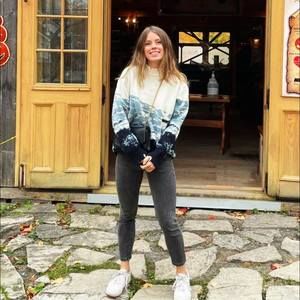 Meet your Posher, Colline